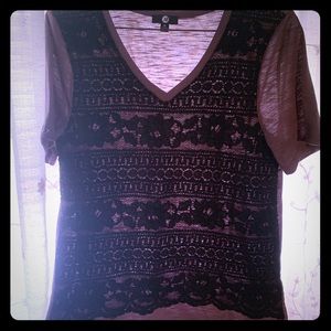 V Neck Lace Overlay Tee